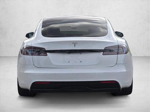 2021 Tesla Model S Long Range