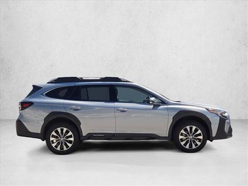 2025 Subaru Outback Touring