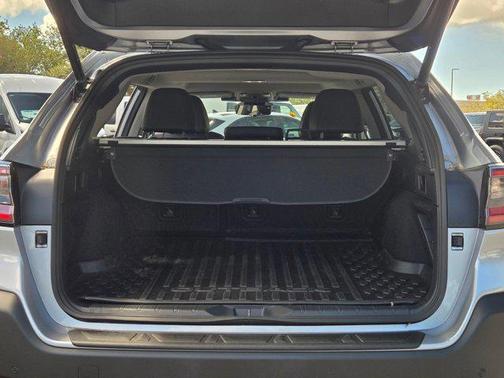 2025 Subaru Outback Touring