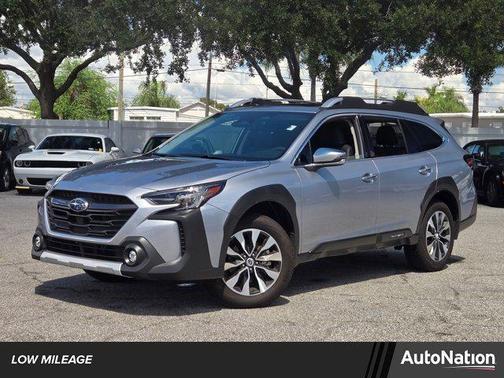 2025 Subaru Outback Touring