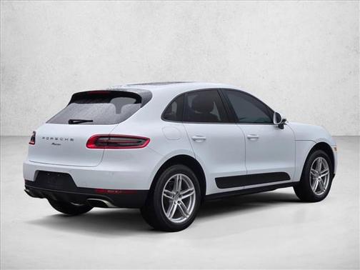 2018 Porsche Macan AWD