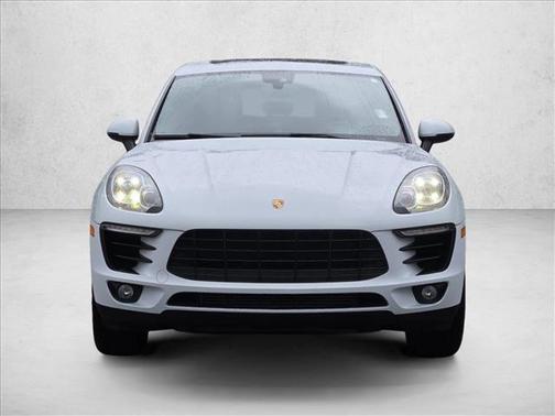 2018 Porsche Macan AWD