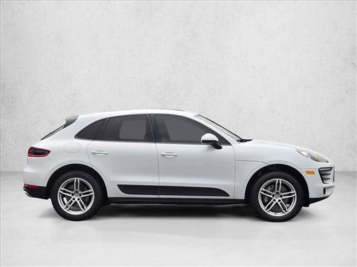 2018 Porsche Macan AWD