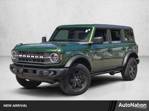 Eruption Green Metallic 2024 Ford Bronco Black Diamond