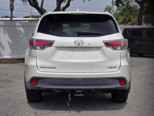 2015 Toyota Highlander Limited Platinum