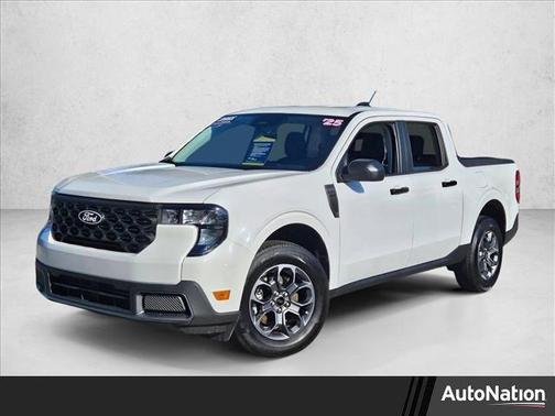Oxford White 2025 Ford Maverick XLT