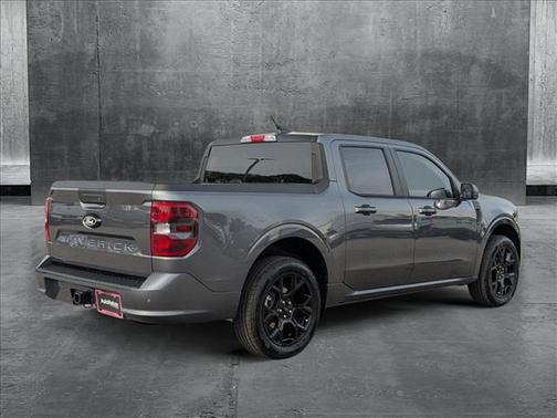 2025 Ford Maverick Lobo Standard