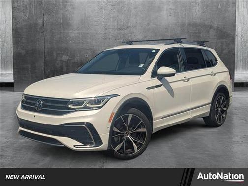 2024 Volkswagen Tiguan 2.0T SEL R-Line 4MOTION