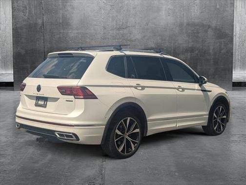 2024 Volkswagen Tiguan 2.0T SEL R-Line 4MOTION