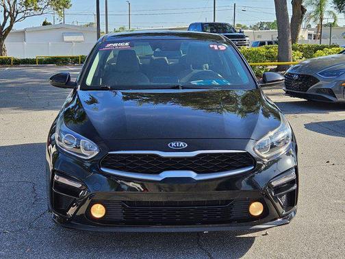 Aurora Black 2019 Kia Forte LXS