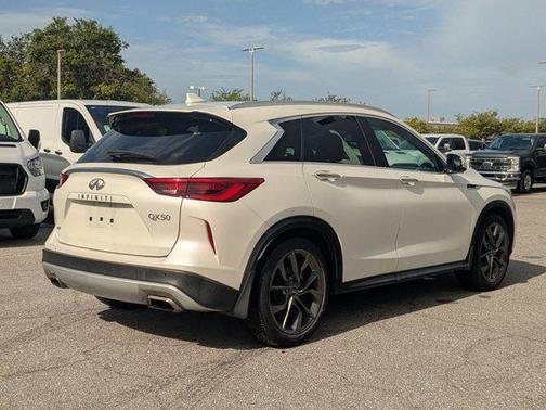 2019 INFINITI QX50 ESSENTIAL