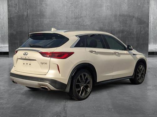 2019 INFINITI QX50 ESSENTIAL