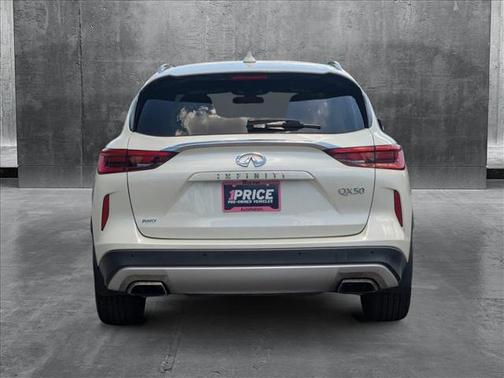2019 INFINITI QX50 ESSENTIAL