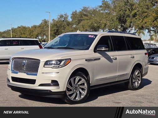 2022 Lincoln Navigator Reserve