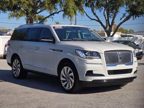 2022 Lincoln Navigator Reserve