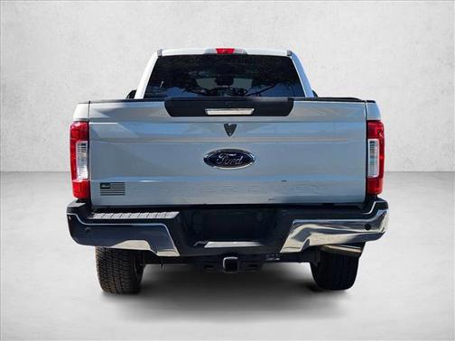Oxford White 2018 Ford F-250 XLT