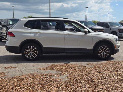 Pure White 2021 Volkswagen Tiguan 2.0T S