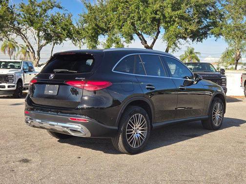 2024 Mercedes-Benz GLC 300 4MATIC