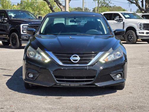 2017 Nissan Altima 2.5 SR