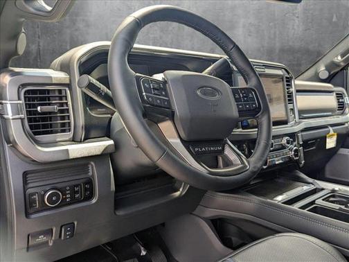 2025 Ford F-250 Platinum