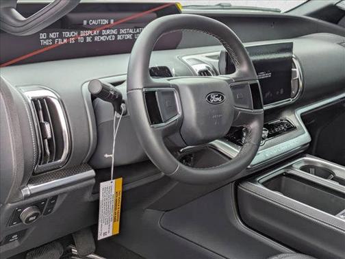 Agate Black Metallic 2026 Ford Expedition Platinum