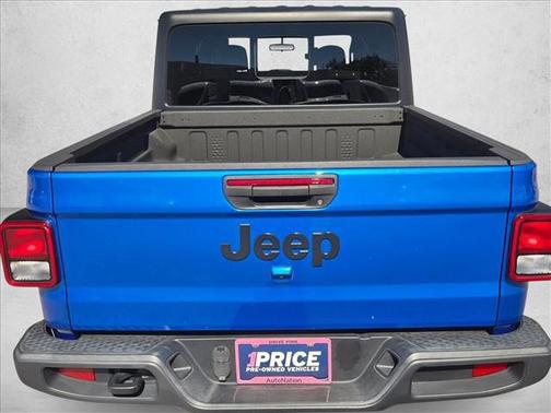 2022 Jeep Gladiator Altitude 4x4