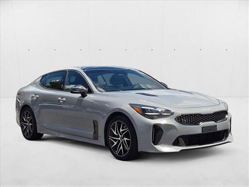 2022 Kia Stinger GT-Line