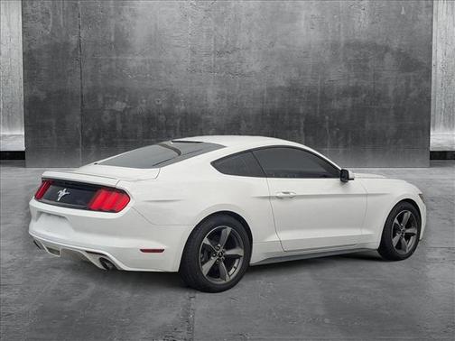 2016 Ford Mustang V6