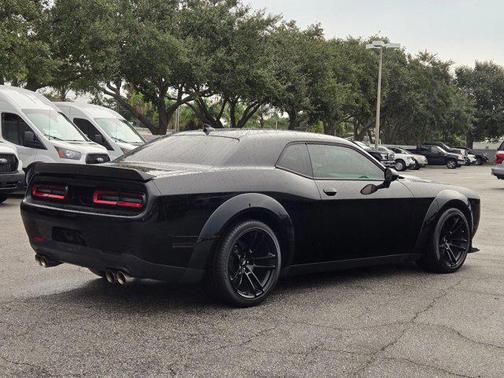 2023 Dodge Challenger R/T Scat Pack Widebody