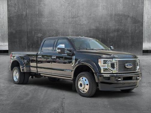 2022 Ford F-450 Platinum