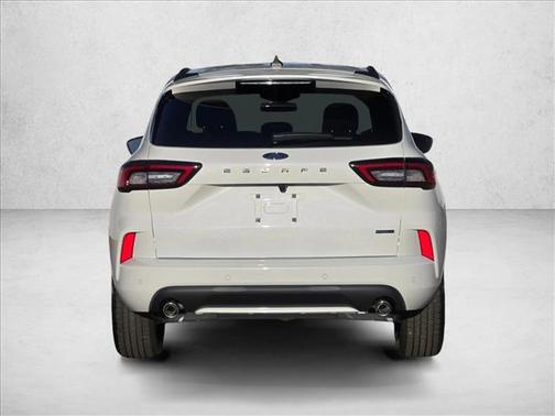 2026 Ford Escape ST-Line Elite