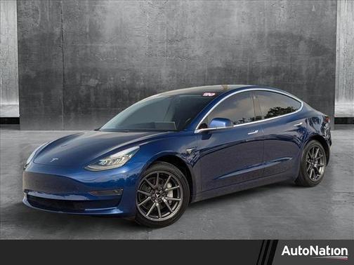2020 Tesla Model 3 Standard Range Plus