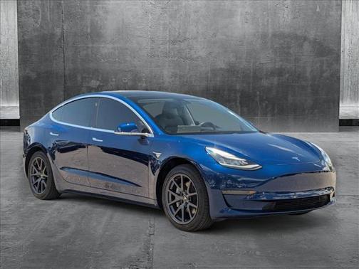 2020 Tesla Model 3 Standard Range Plus
