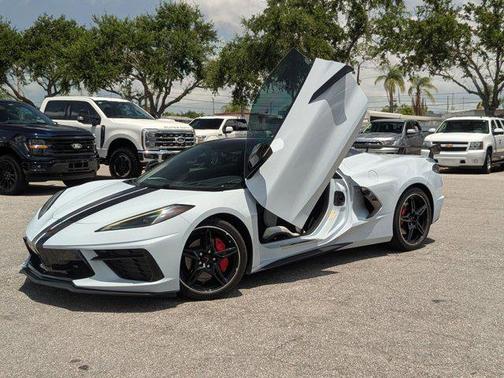 2021 Chevrolet Corvette Stingray w/2LT