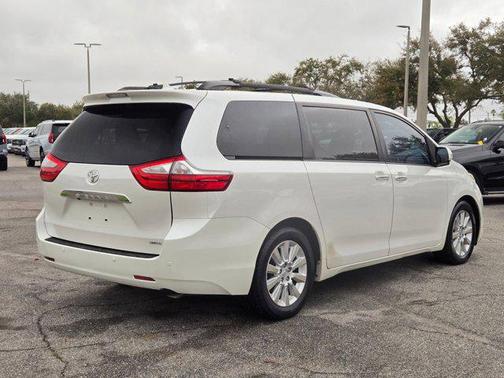 2015 Toyota Sienna Limited