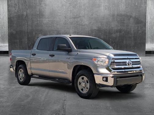 2017 Toyota Tundra SR5