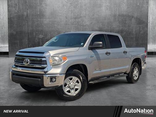 2017 Toyota Tundra SR5
