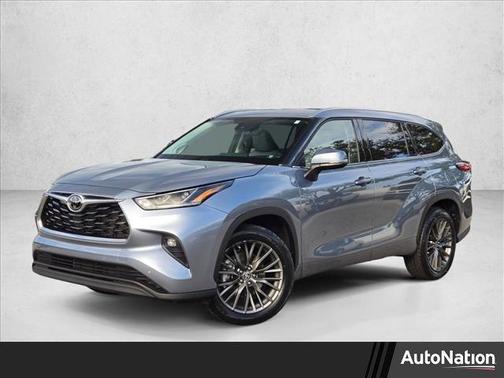 2023 Toyota Highlander Platinum