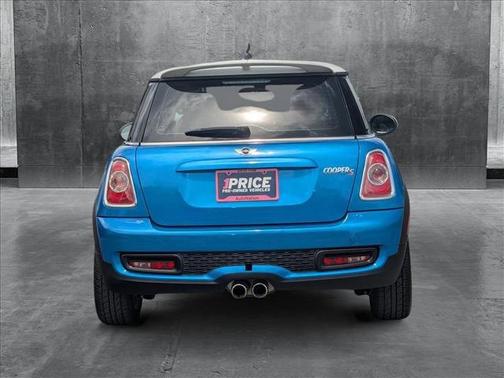 2011 MINI Cooper S Base