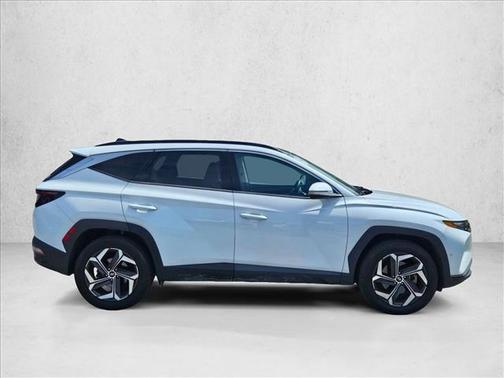 Quartz White 2022 Hyundai TUCSON Limited