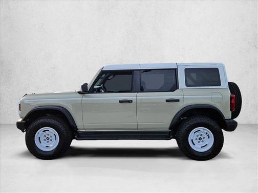 Desert Sand 2026 Ford Bronco Heritage Edition