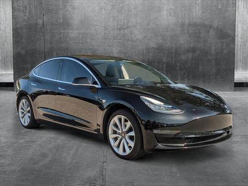 2018 Tesla Model 3 Long Range