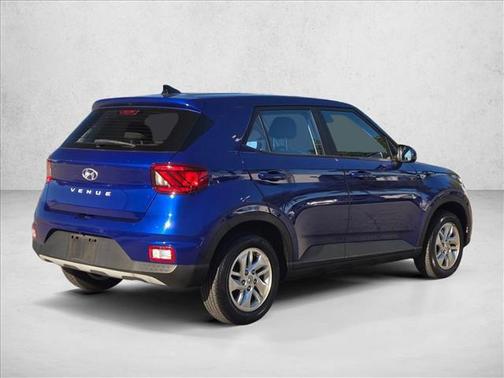 2021 Hyundai VENUE SE