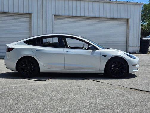 2020 Tesla Model 3 Long Range
