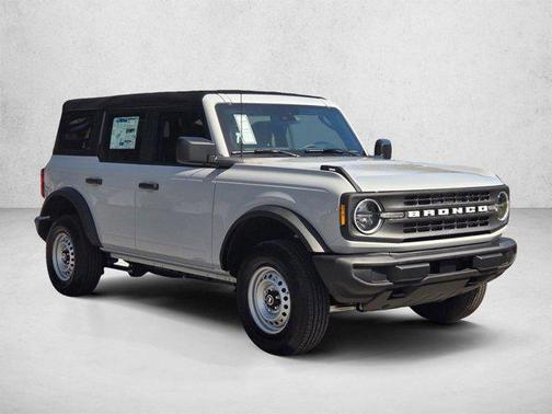 Avalanche Gray 2026 Ford Bronco Base