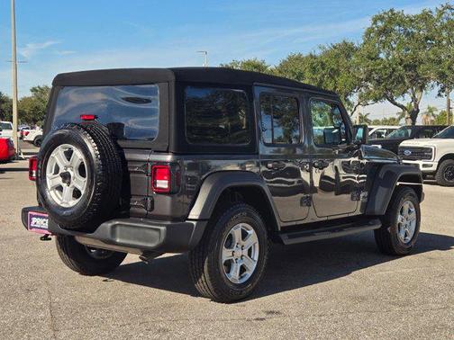 2018 Jeep Wrangler Unlimited Sport