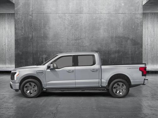 2025 Ford F-150 Lightning LARIAT