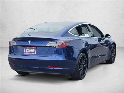 Deep Blue Metallic 2018 Tesla Model 3 Long Range