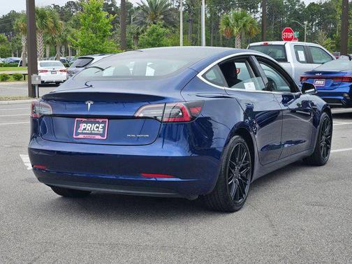 Deep Blue Metallic 2018 Tesla Model 3 Long Range