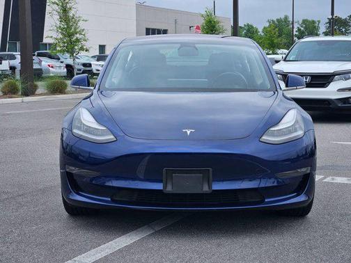 Deep Blue Metallic 2018 Tesla Model 3 Long Range